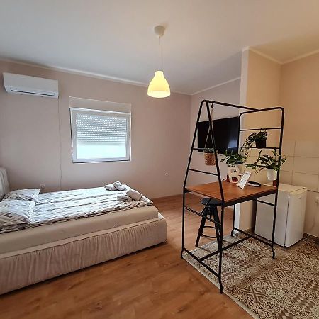 Apartmani Зренянин Екстериор снимка